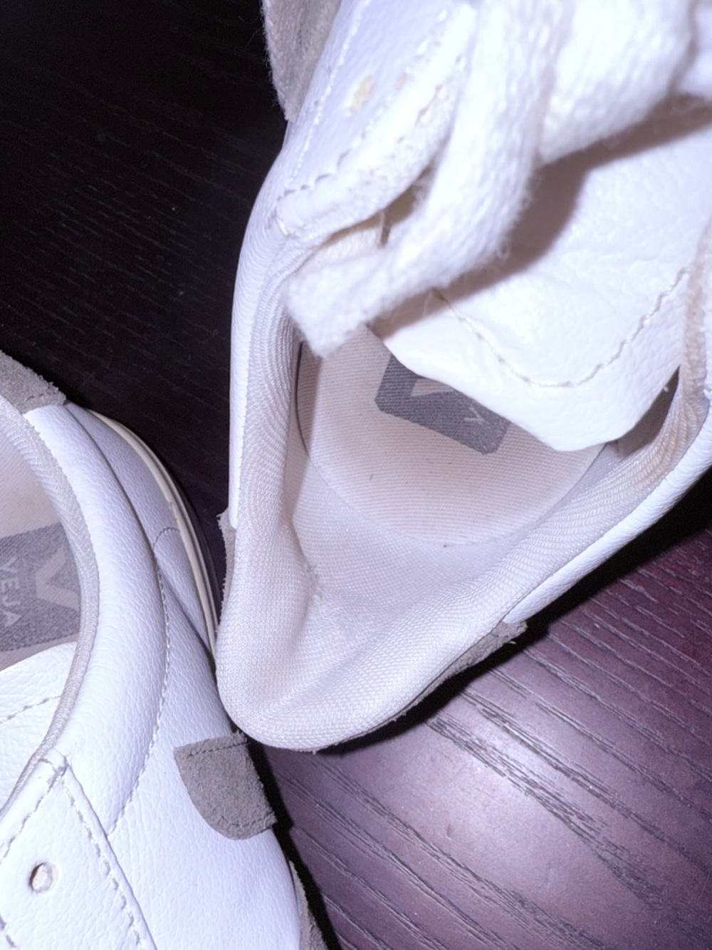 Veja Women’s Campo Chromefree Low-Top Sneaker in white/kaki - Picture 13 of 15